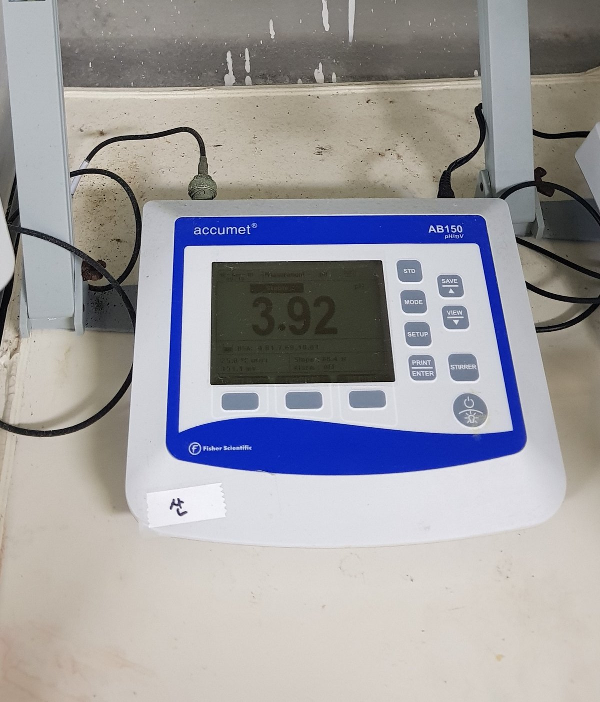 pH meter